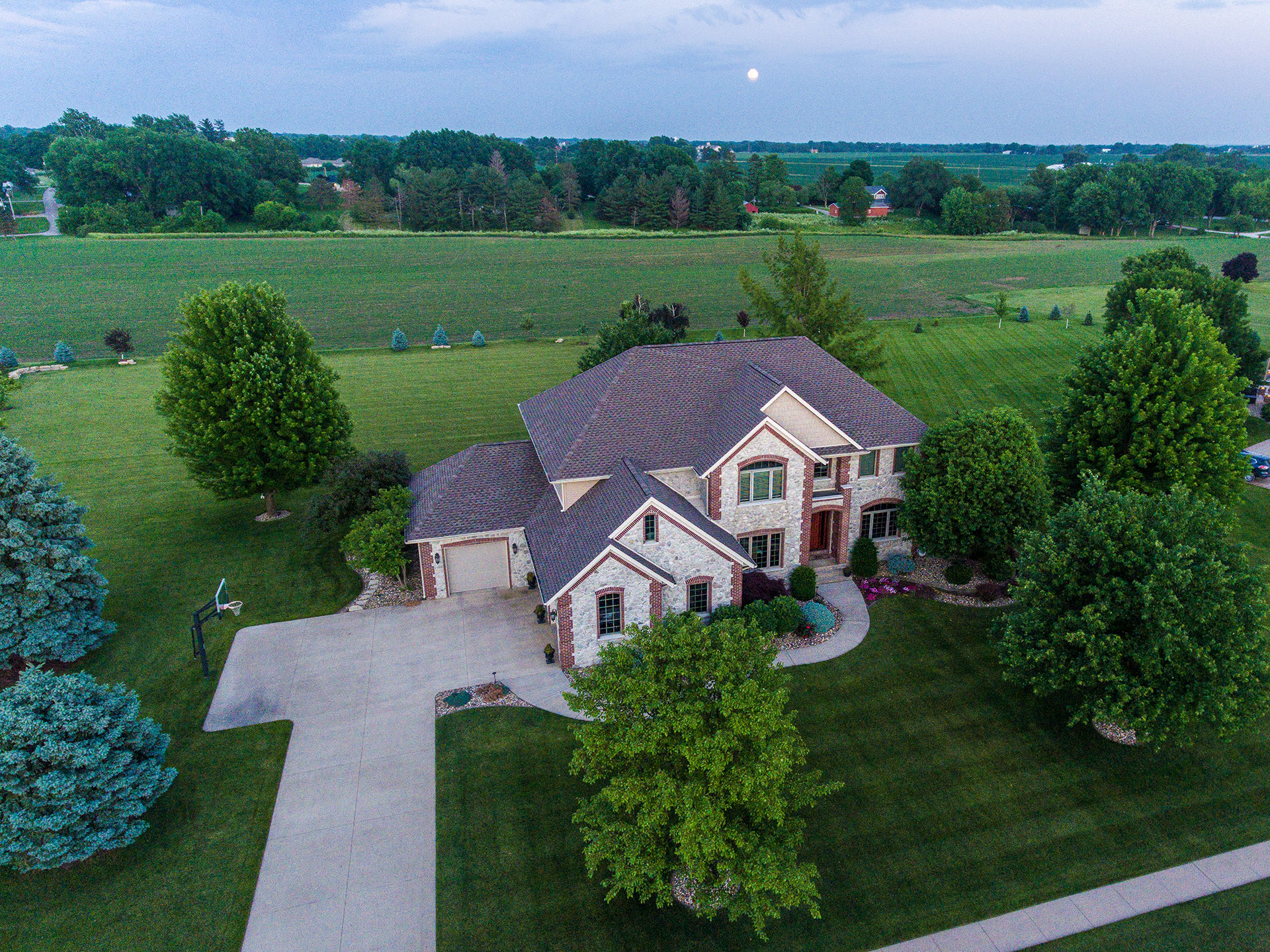 Photo and video gallery