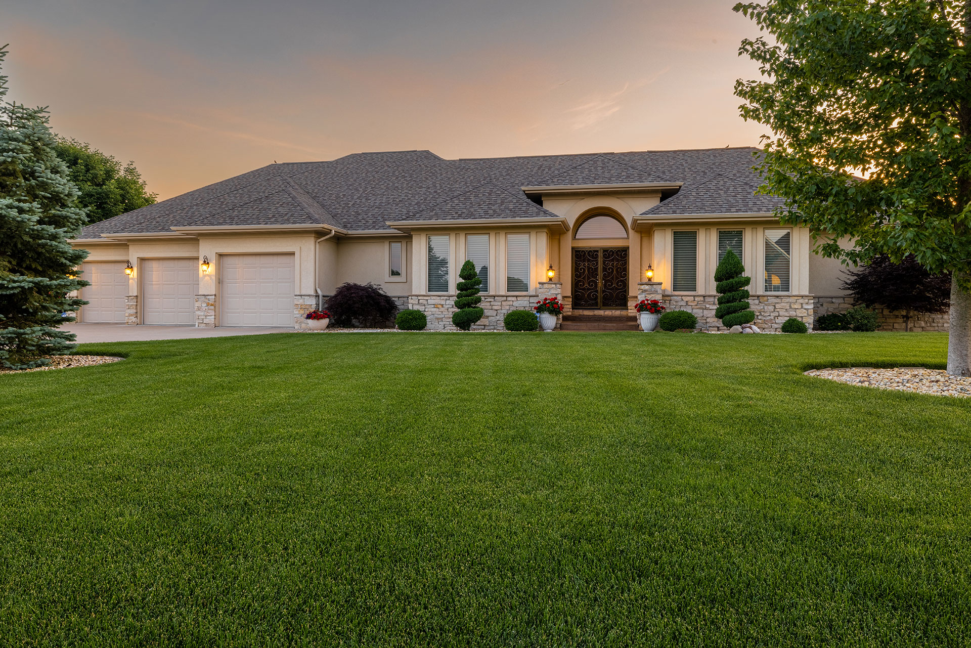 Photo and video gallery