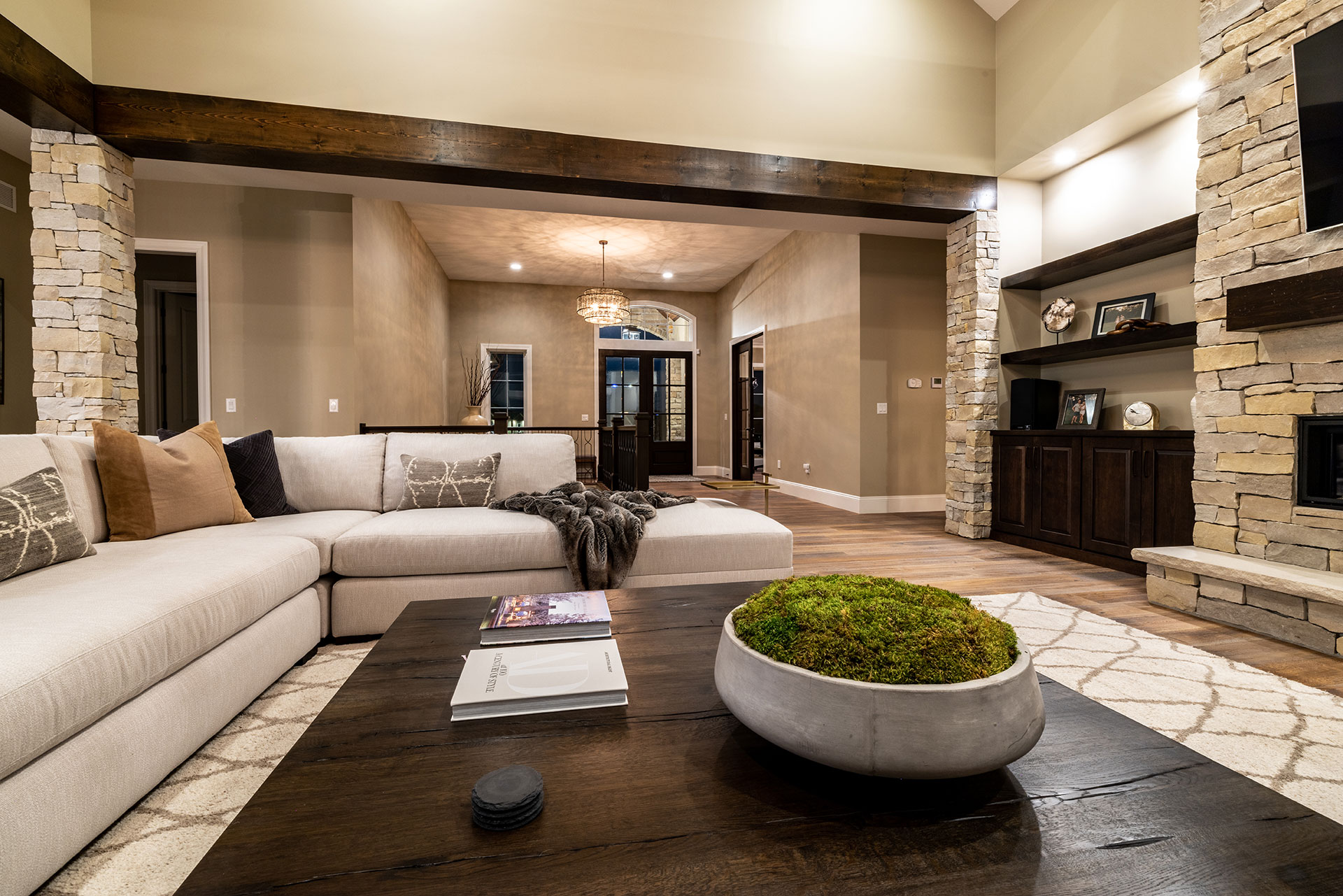 Photo and video gallery